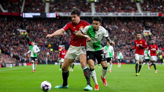 Liverpool a pierdut șefia la finalul etapei din Premier League! "Cormoranii" nu s-au putut impune pe terenul rivalei United