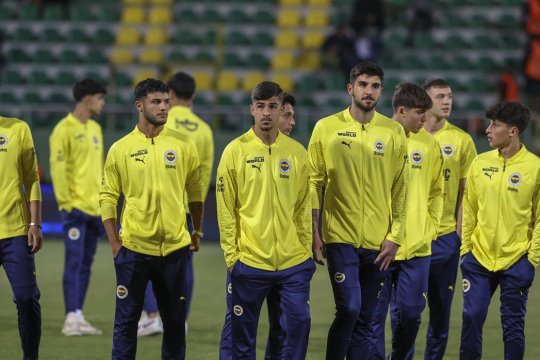 Supercupa Turciei s-a încheiat la trei minute de la fluierul de start! Decizia fără precedent luată de Fenerbahce