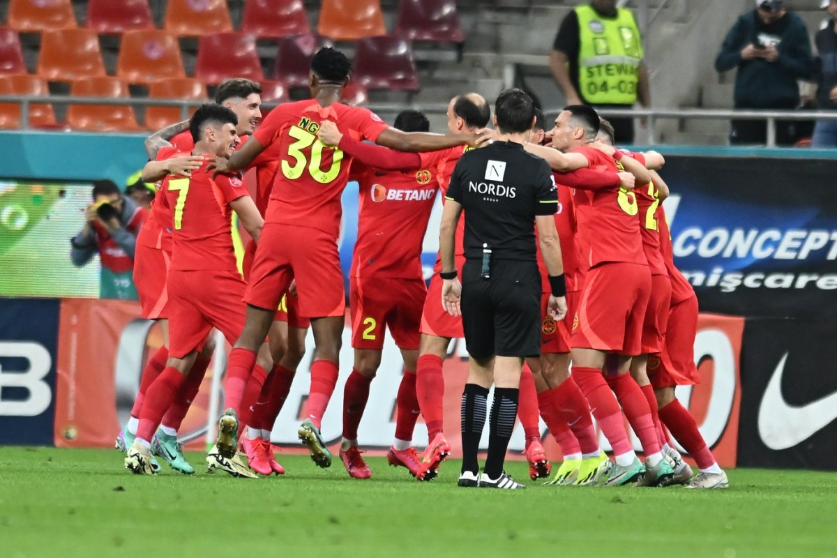 Jucători FCSB