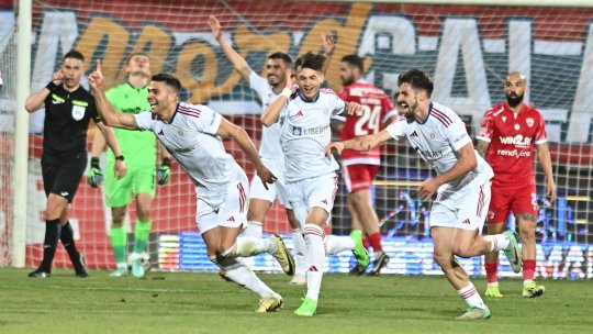 Explicația serii! Cum a reușit Răzvan Tănasă să marcheze golul victorios al Oțelului, în meciul cu Dinamo: ”Face glume că dă goluri ca Mbappe!”