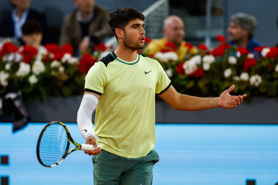 Carlos Alcaraz a pierdut în sferturi la Australian Open 2024