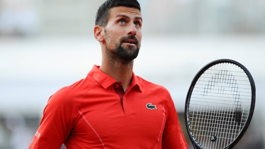 Mesajul lui Djokovic după ce a fost lovit în cap cu un recipient: ”A fost un accident”