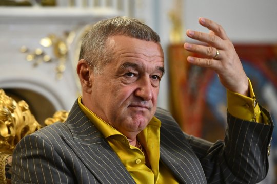 Gigi Becali nu s-a abținut, chiar la sărbătoarea de titlu a FCSB-ului și l-a atacat în direct: "Obrăznicie, neștiință"