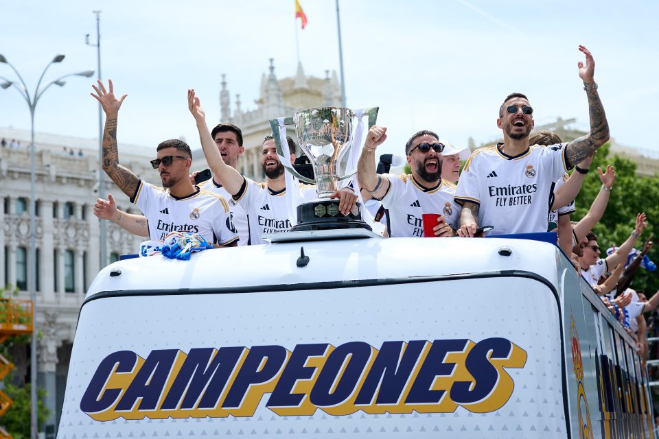 Imagini de la sărbătorirea titlului lui Real Madrid