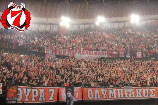 Ultras român, membru al temutei Gate 7 de la Olympiakos, anchetat într-un caz de omor