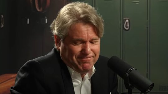 Florin Răducioiu: ”Am făcut o mare greșeală. M-au călcat în picioare”. Decizia pe care atacantul o regretă