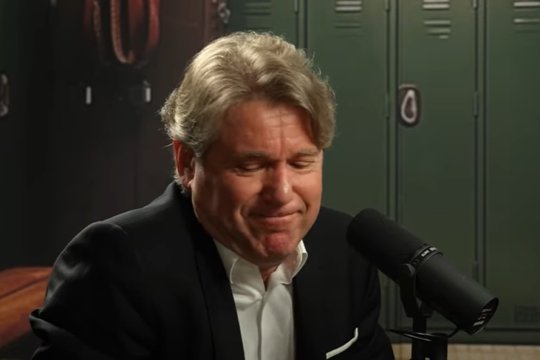 Florin Răducioiu: ”Am făcut o mare greșeală. M-au călcat în picioare”. Decizia pe care atacantul o regretă