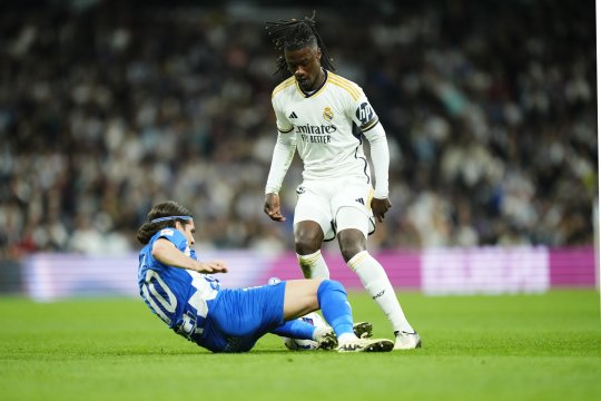 Real Madrid - Deportivo Alaves 5-0. Ianis Hagi, blocat de Courtois în mai multe rânduri