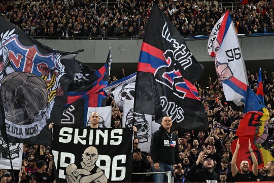 Războiul continuă între FCSB și Steaua! Mustață, dialog încins cu cei de la Peluza Sud: ”Erai acolo cu noi în 2003” vs ”Mi-au zis niște ziariști că nu mai eram Steaua. FCSB a pierdut toate procesele”