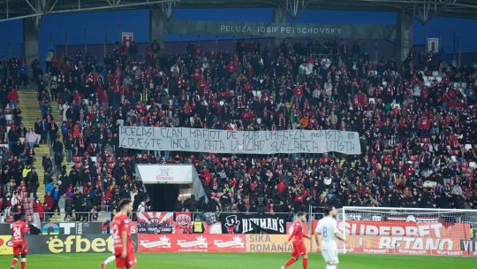 Anunțul lui Falcă a declanșat o revoluție la Arad! Suporterii au izbucnit: ”E clar cum a furat CFR jucătorii noștri” / ”Spală bani la UTA și îi bagă acolo!”