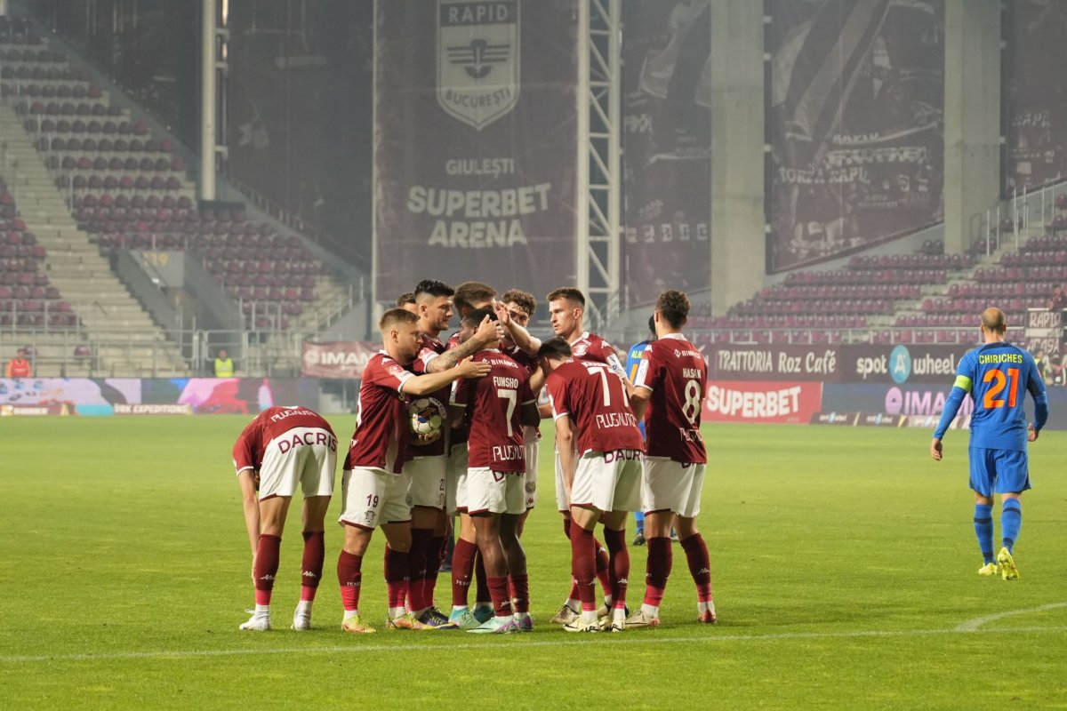 Rapid a câștigat două dintre duelurile din acest sezon cu FCSB, al treilea terminându-se la egalitate