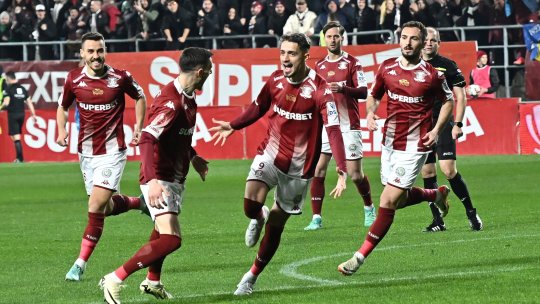 Un jucător de la Rapid, pe lista de achiziții a celui mai titrat club din Europa! Giuleștenii vor în schimb vedeta lui FCU Craiova