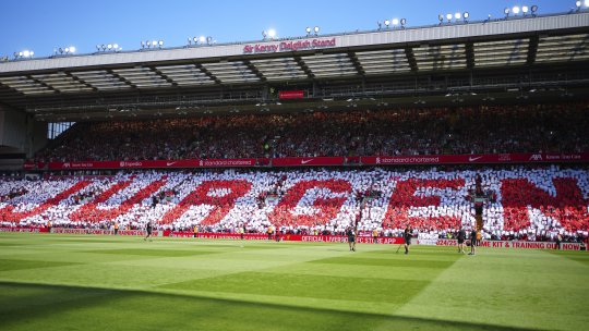 Imagini emoționante pe Anfield Road unde Liverpool și-a luat adio de la Jurgen Klopp. Antrenorul a plâns când a auzit pentru ultima dată ”You will never walk alone”