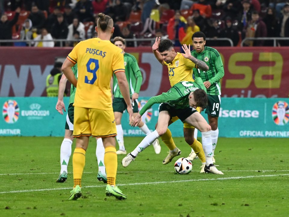 George Pușcaș, Florinel Coman, Conor Bradley și Shea Charles (de la stânga la dreapta) în meciul amical de fotbal dintre România și Irlanda de Nord, desfășurat pe Arena Națională, 22 martie 2024.