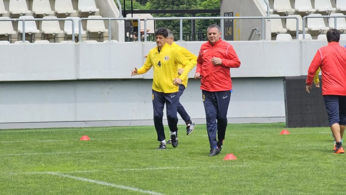 Generația de Aur se antrenează pentru meciul de adio, stadionul Arcul de Triumf, București, 20 mai 2024