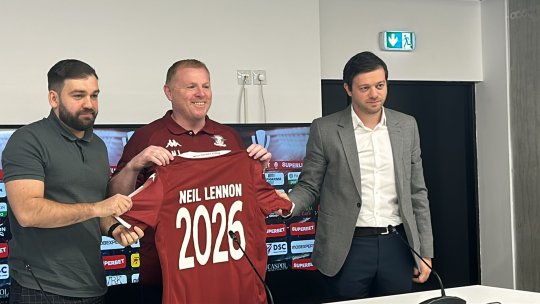 Neil Lennon, prezentat oficial la Rapid: ”Trebuie să aducem o mentalitate diferită. Vreau profesionalism 24 de ore din 24”. Ce spune nord-irlandezul despre posibila plecare a lui Rrahmani