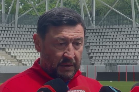 El este pariul lui Viorel Moldovan în atacul României la EURO: ”Are explozie”. Campionul din Ligue 1, pus pe șotii la antrenamentul Generației de Aur: ”Sunt destul de îmbălsămați”
