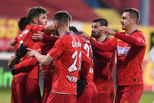 Primul transfer pregătit de Corvinul Hunedoara pentru Europa League