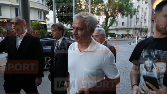 Ilie Dumitrescu nu l-a ratat pe Jose Mourinho. Imaginea postată de "Sir" pe rețelele sociale