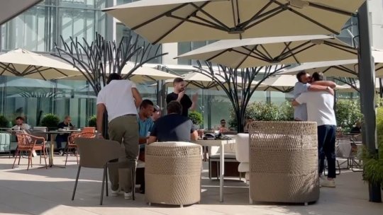 S-a "infiltrat" printre starurile fotbalului mondial: șeful din Liga 1 care a surprins pe toată lumea