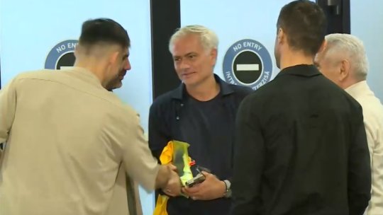 Jose Mourinho, "asaltat" de Kopic și Nicolescu după meciul Generației de Aur
