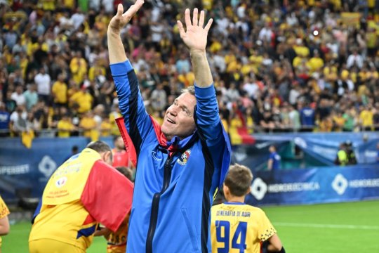 Florin Răduciou, în lacrimi după spectacolul de pe Național Arena: ”M-a copleșit când am văzut tot stadionul în galben”
