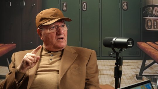 Cum a scăpat Dumitru Dragomir de pușcărie în comunism. De ce risca ani grei după gratii: ”Popa era turnător la Securitate!” / ”Erau interziși”