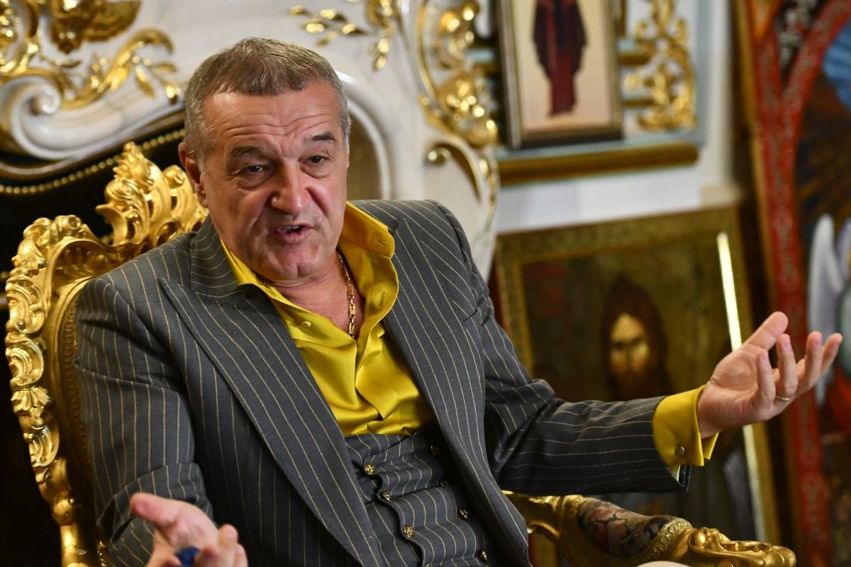 Gigi Becali, patronul celor de la FCSB din anul 2003