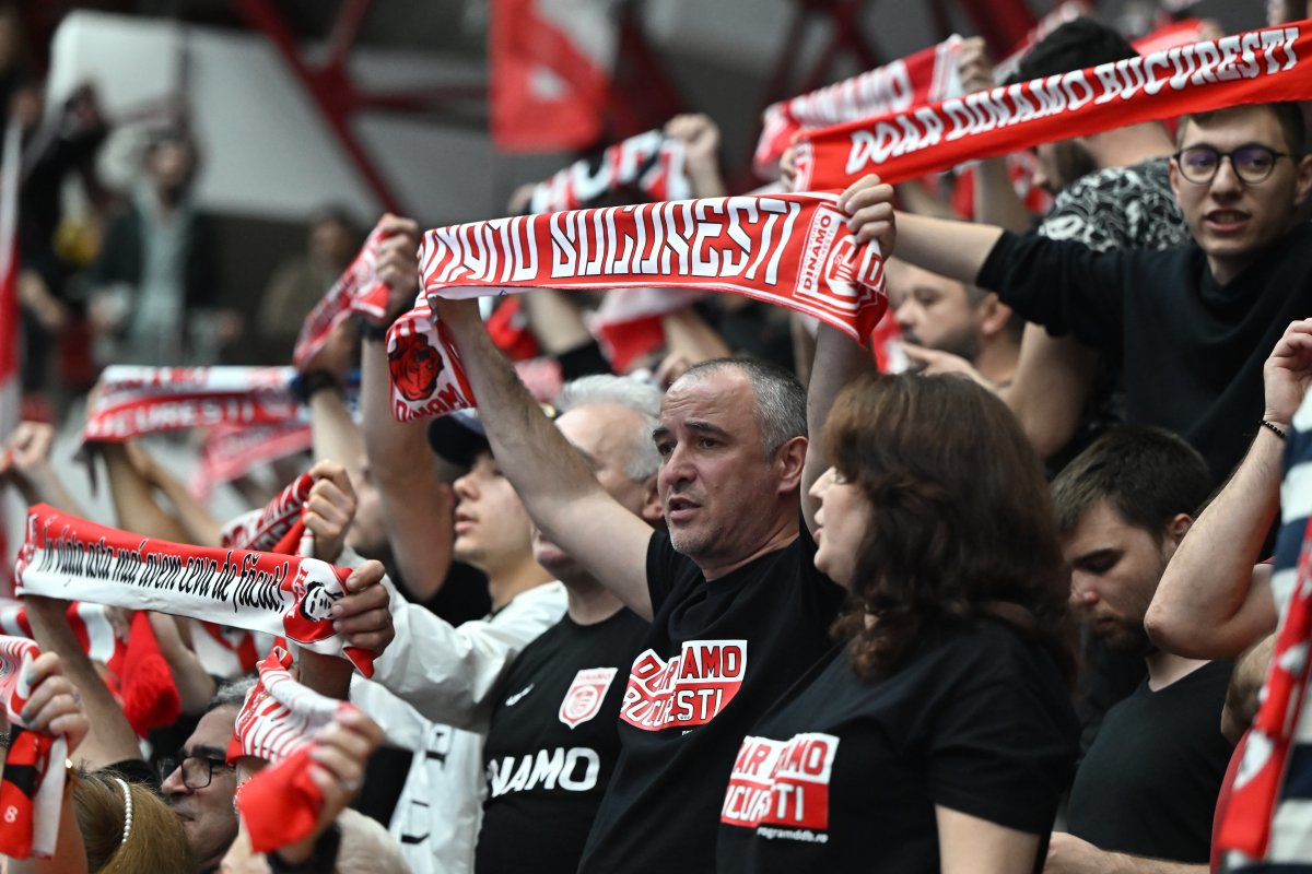 Dinamo a câștigat al 20-lea titlu de campioni la handbal