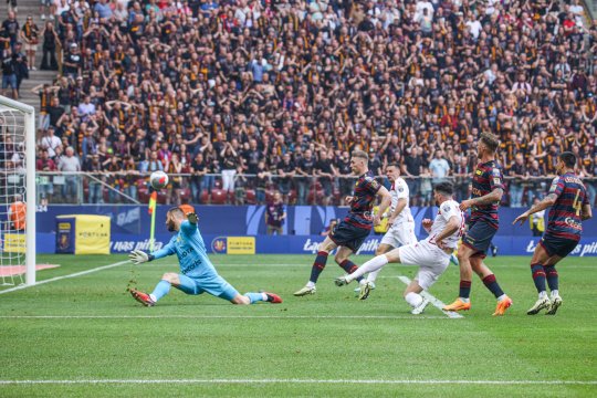 Șoc pentru Valentin Cojocaru în Polonia: a pierdut finala Cupei cu o echipă de ligă secundă