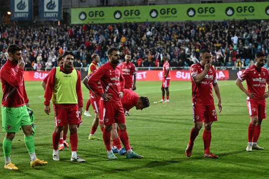 OUT de la Dinamo! Jucătorul și-a anunțat plecarea: ”A venit timpul să ne spunem la revedere”