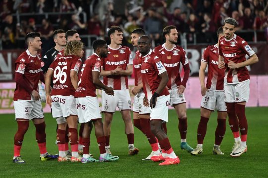 OFICIAL | O nouă plecare de la Rapid. A rezistat un singur sezon în Giulești