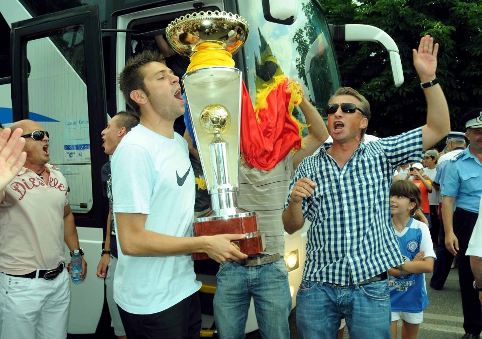 Raul Rusescu  a mai câștigat două campionate cu FCSB, în 2013 și 2015