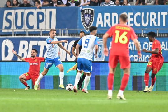 Universitatea Craiova - FCSB 2-0. Gazdele continuă lupta pentru locul 2