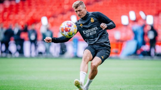 Toni Kroos, pereche fabuloasă de ghete pentru ultimul meci în tricoul lui Real Madrid! Ce și-a scris pe ele neamțul