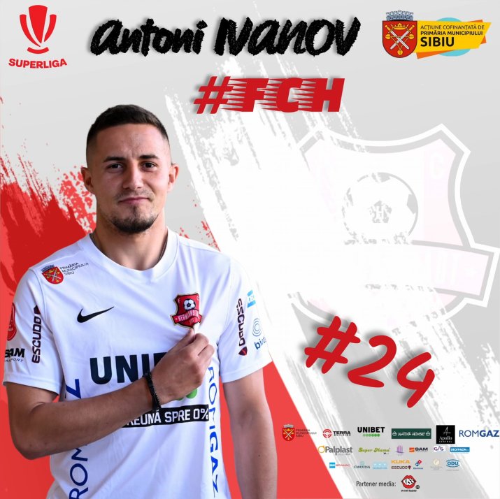 Antoni Ivanov (28 de ani) cunoaște bine SuperLiga, întrucât a mai jucat la Gaz Metan, CSU Craiova, Dinamo, FC Voluntari și FC Botoșani