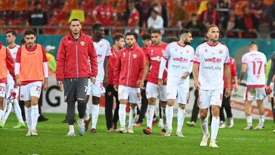 Continuă schimbările la Dinamo: 3 fotbaliști au fost puși pe liber chiar în ziua reunirii lotului