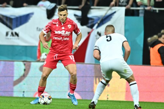 OFICIAL | S-a lămurit situația lui Dennis Politic, la Dinamo. Anunțul clubului despre viitorul fotbalistului