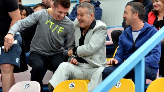 Tănase l-a pus pe ”hold” pe Gigi și a plecat în vacanță, dar Becali încă îl mai așteaptă: ”Mi-a spus asta”
