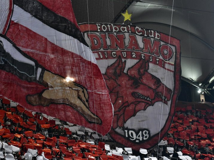 Fanii lui Dinamo au pus serios umărul la salvarea clubului lor de suflet de la faliment