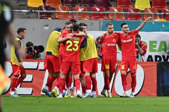 FCSB a început pregătirile pentru noul sezon. Nume noi și absenți la reunire