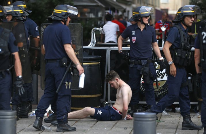 Incidente la EURO 2016, între ruși și englezi