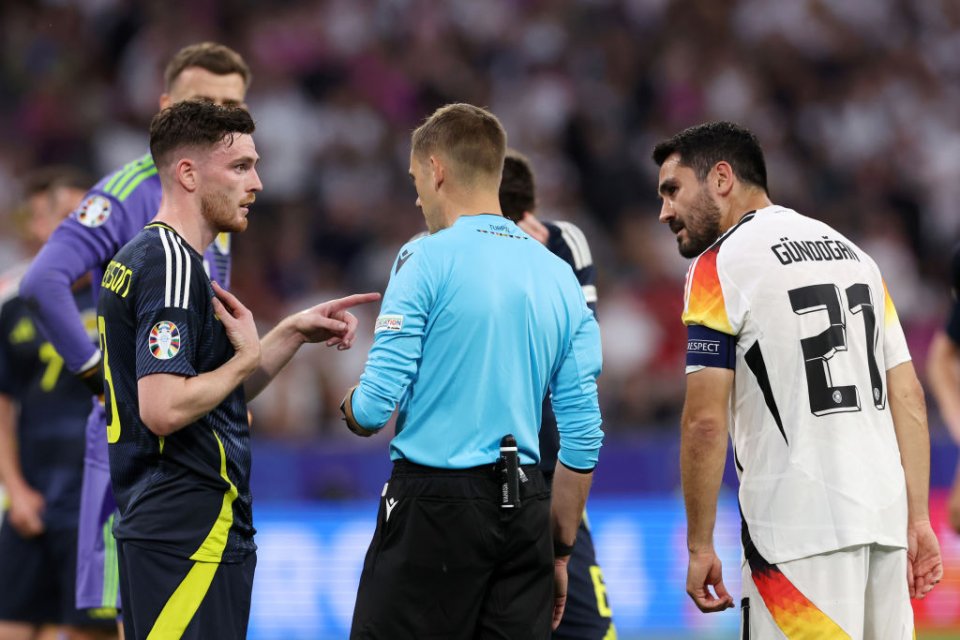 Duel tare la Germania - Scoția, între Gundogan și Porteous, soldat cu penalty pentru nemți