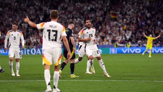 Laurențiu Reghecampf, critici pentru Scoția după eșecul drastic cu Germania. Răducioiu și Marica s-au pus de acord: "E favorită"