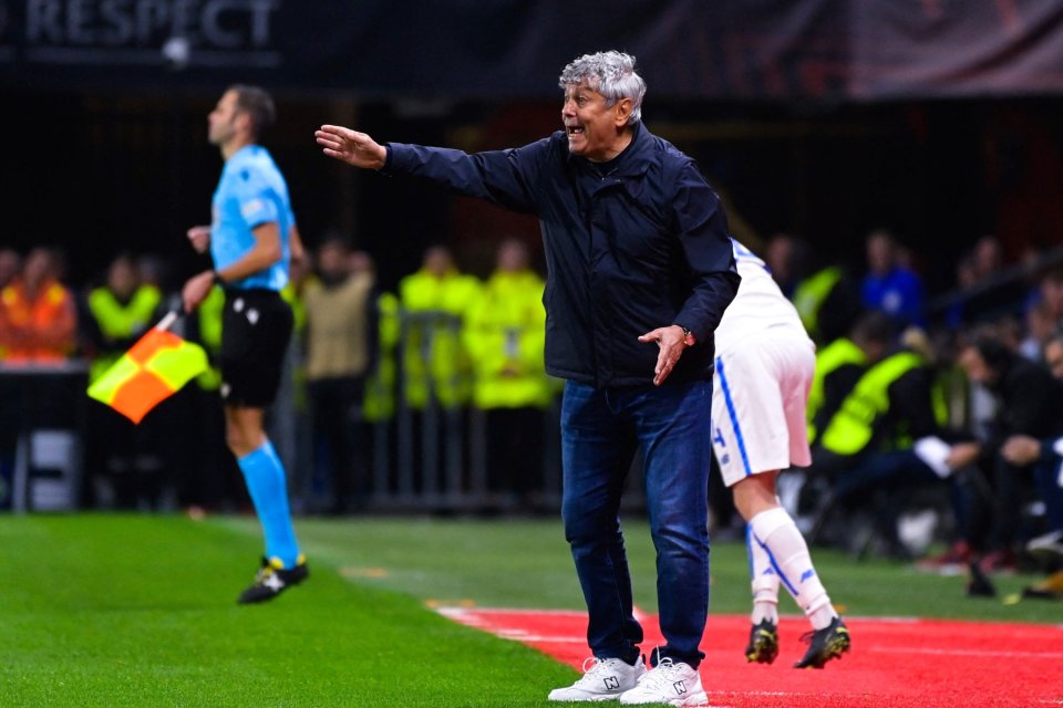 Mircea Lucescu a obținut premiul "Alf Ramsey", în 2009, acordat celui mai bun antrenor european al anului