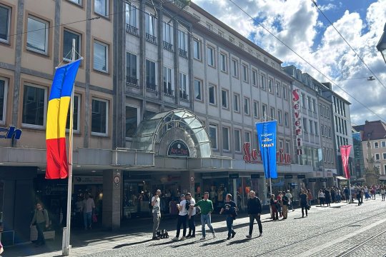 Unde a ”apărut” steagul României la Wurzburg. Tricolorul invadează Germania!