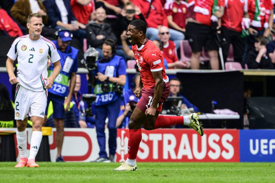 Bucuria lui Duah după ce a înscris primul gol al Elveției de la Euro 2024