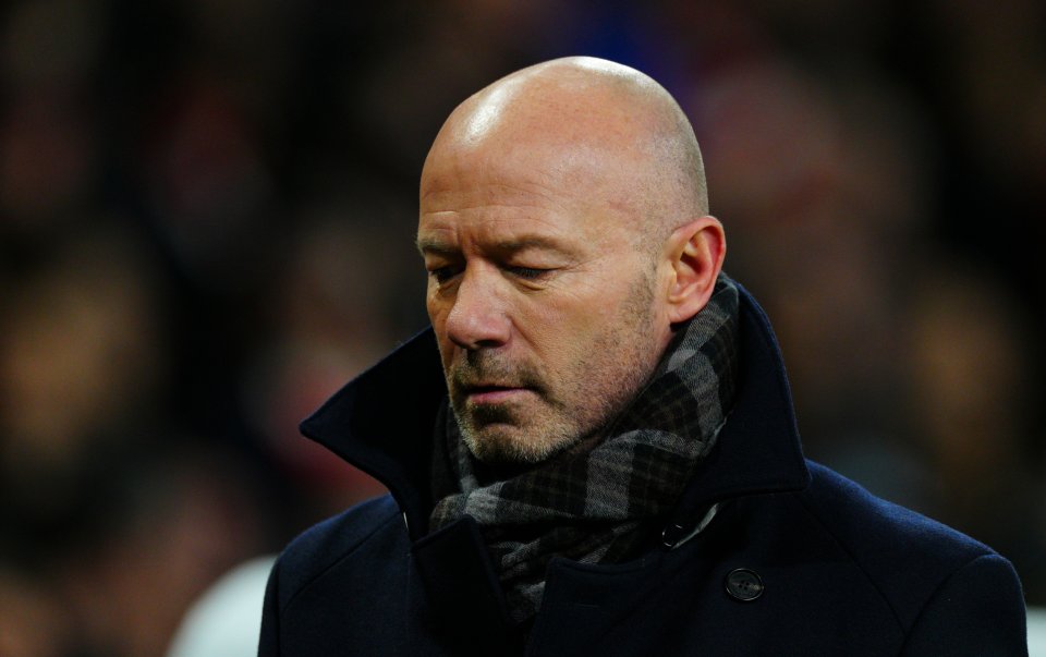 Alan Shearer a evoluat de-a lungul timpului la trei echipe engleze, Southampton, Blackburn și Newcastle