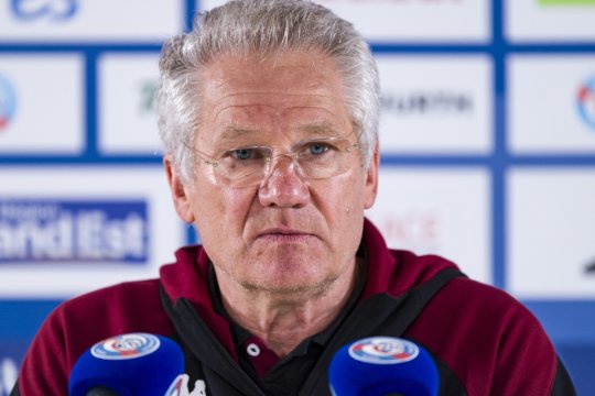 Ladislau Boloni a făcut show la interviu, după ce Metz a retrogradat din Ligue 1: ”Am vorbit cu soția mea. I-am spus să-mi cumpere o sticlă de whiskey”