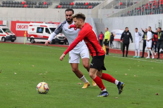 OFICIAL | Sepsi i-a ”furat” jucătorul Oțelului! Anunțat la Galați, golgheterul Ligii 2 a ajuns la Sfântu Gheorghe